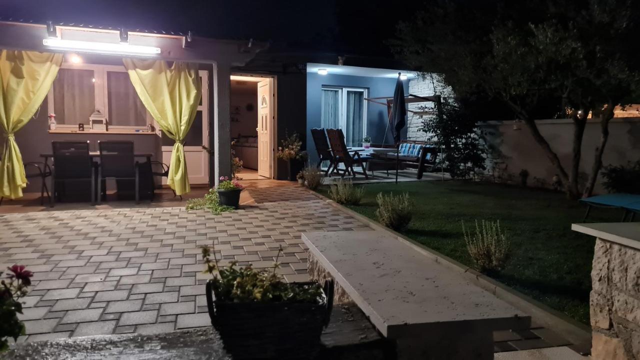 A24-House Villa Medulin Kültér fotó